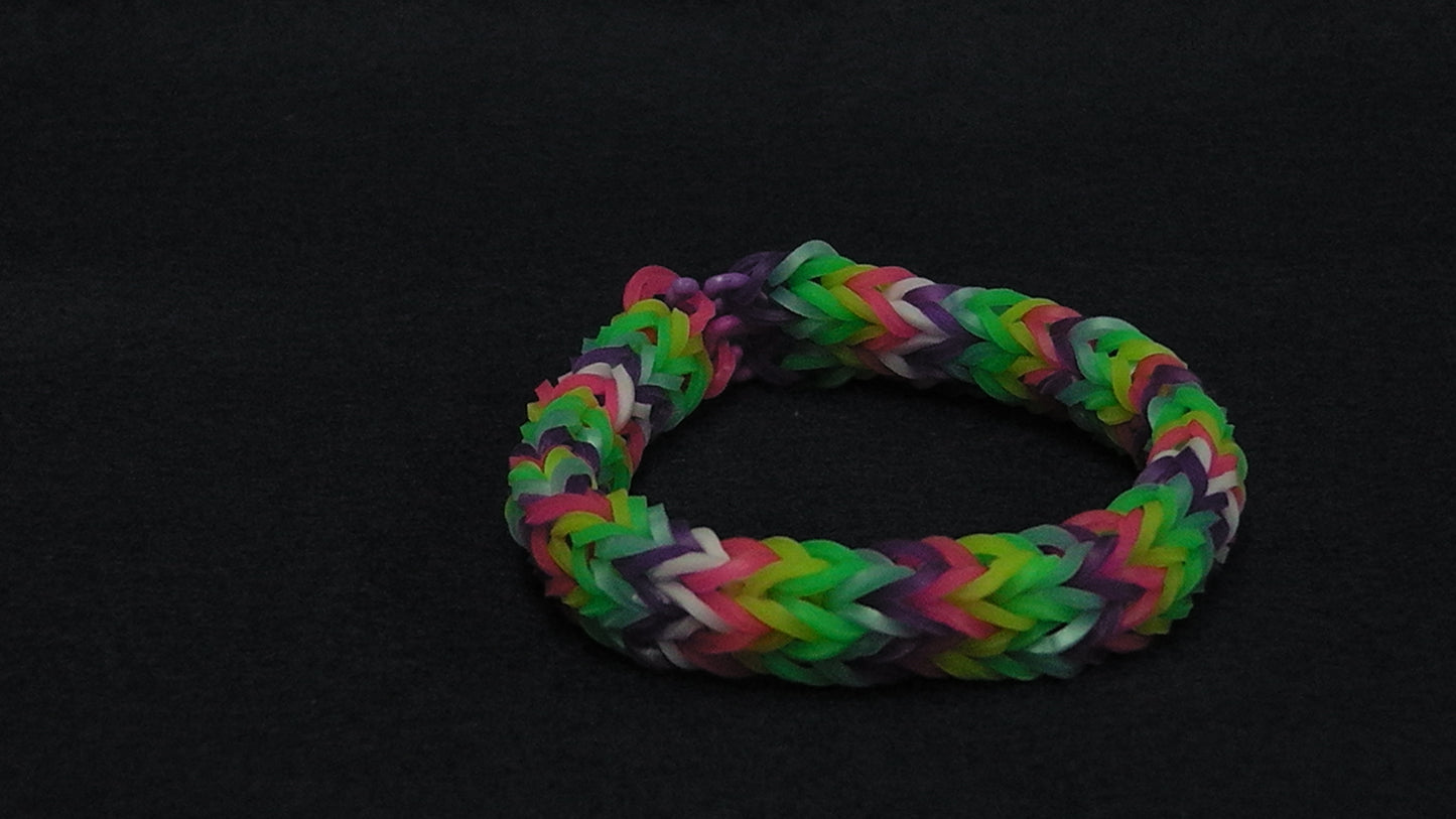 Hand Made Bracelet 04